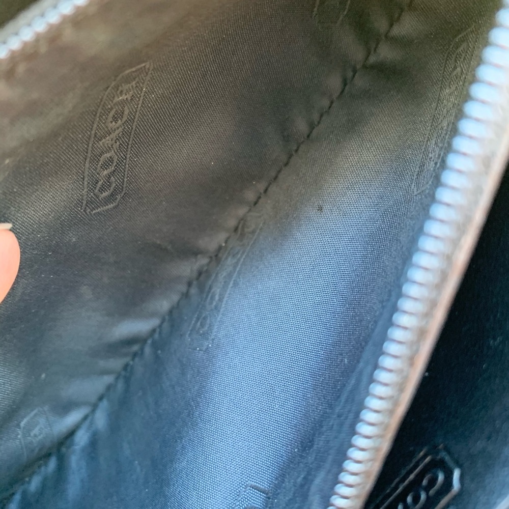 Authentic Coach Hampton Sig Zip Around Wallet - image 3